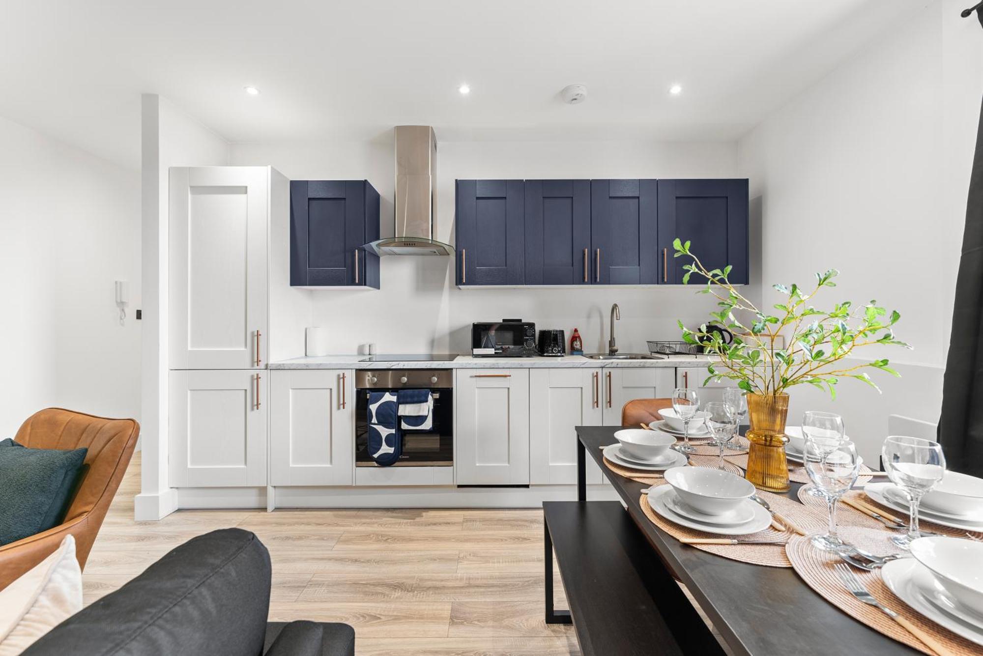 Stylish Two-Bedroom Flat In NWI Eksteriør bilde