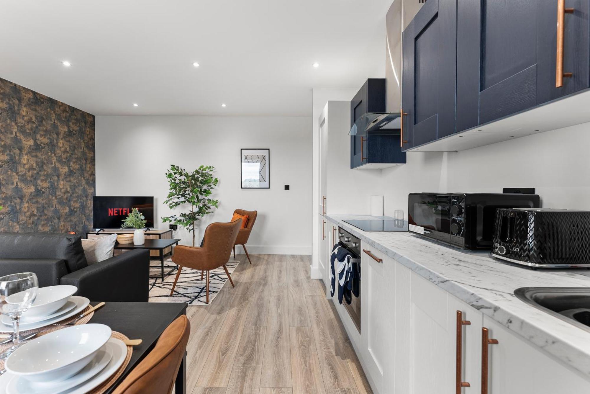 Stylish Two-Bedroom Flat In NWI Eksteriør bilde